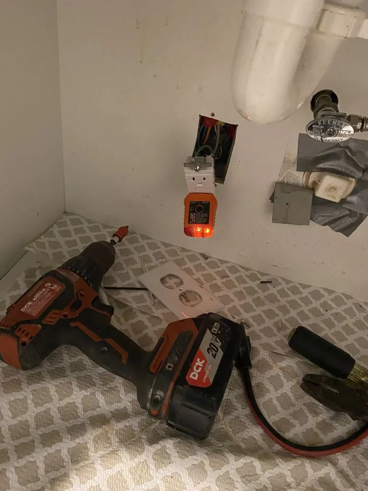 Slide of Knockout Electric