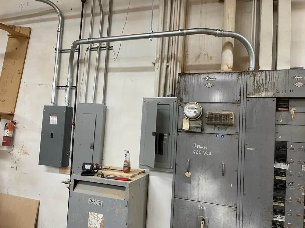 Slide of Knockout Electric