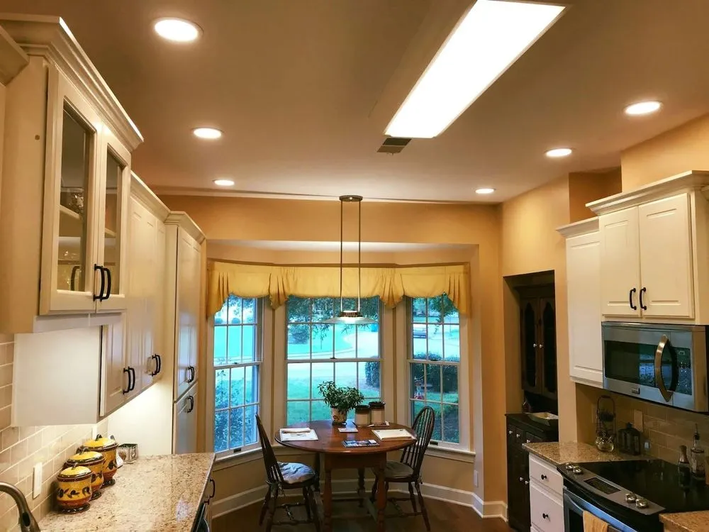 Slide of Knoxville Electrician - Foster Electric