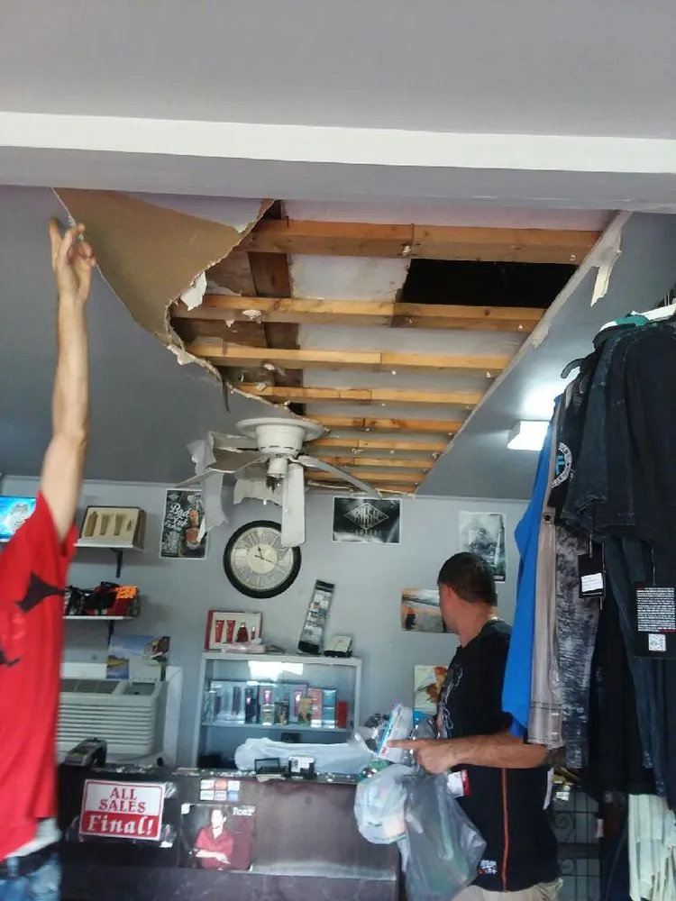 Slide of Kompletely Klean Services