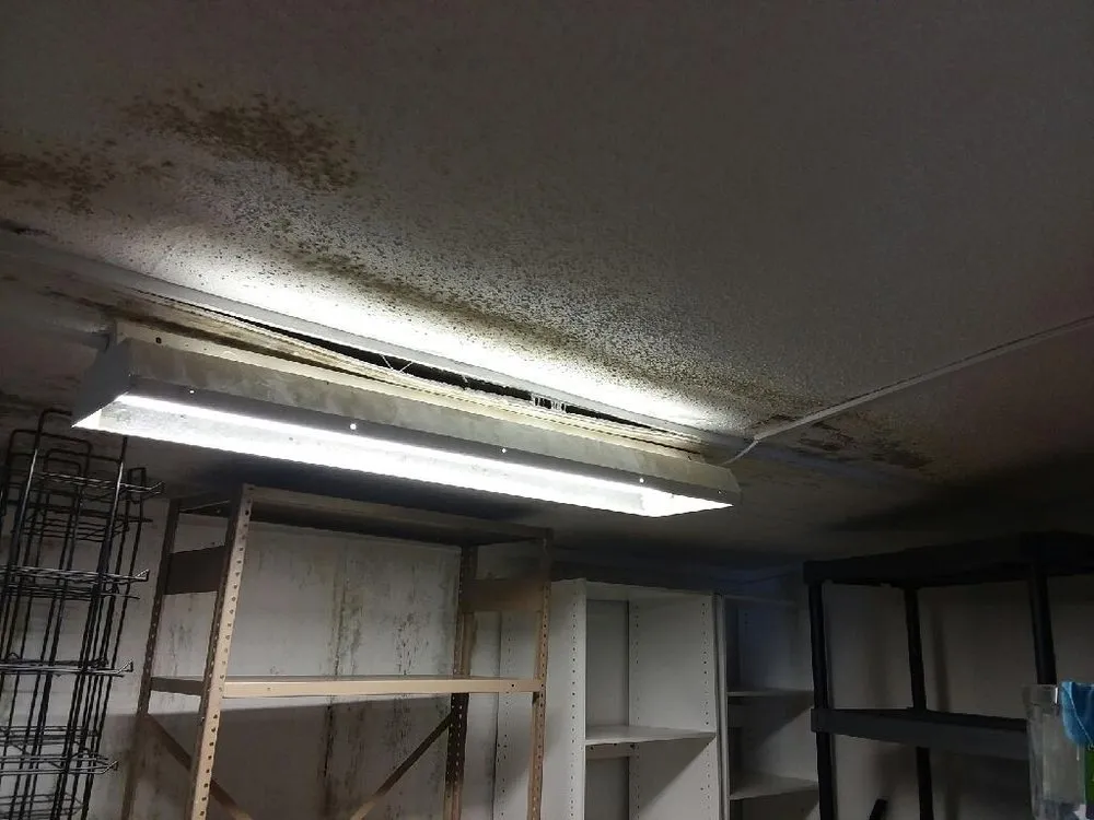 Slide of Kompletely Klean Services