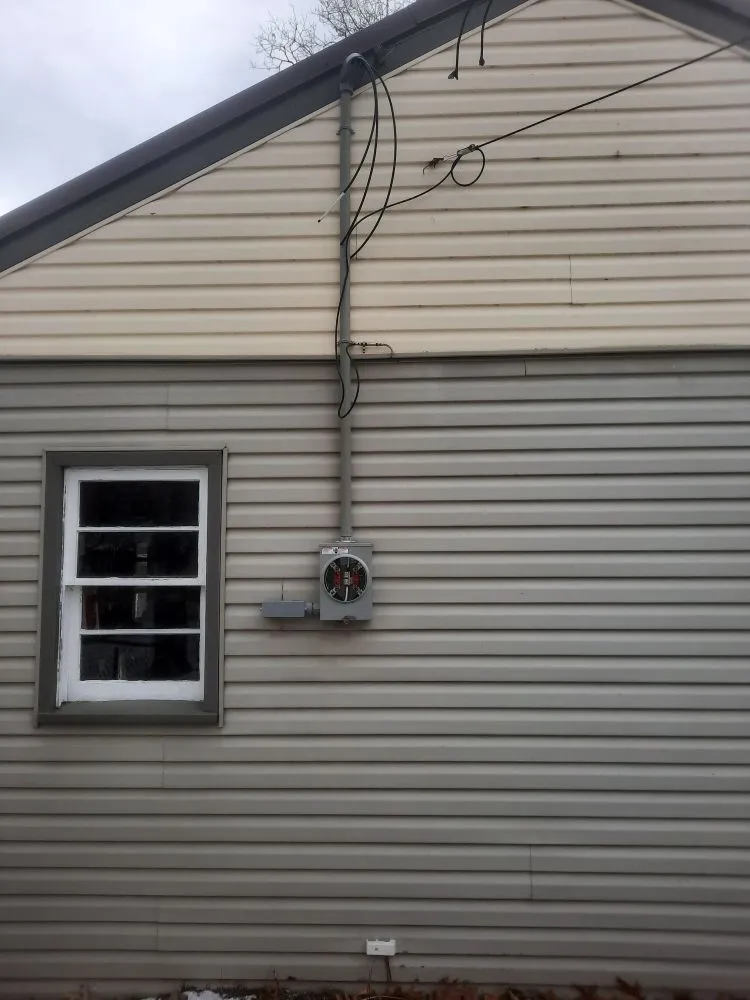 Professional outlet and switch repair experts serving Fruitport, MI - Kooistra Electric