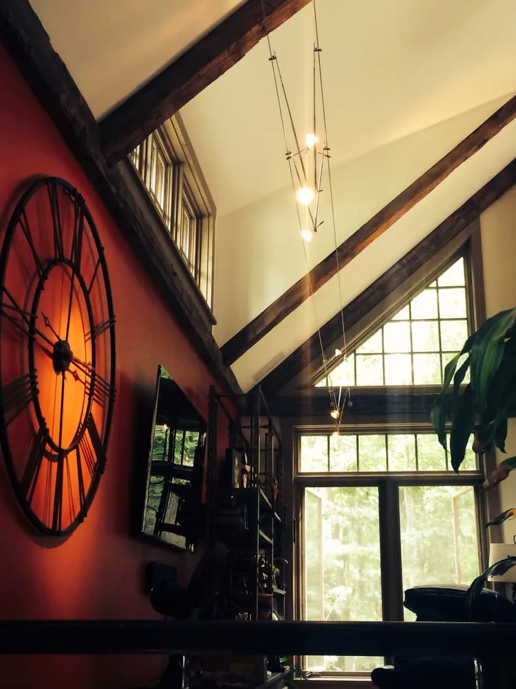 Slide of Kostantino Electric