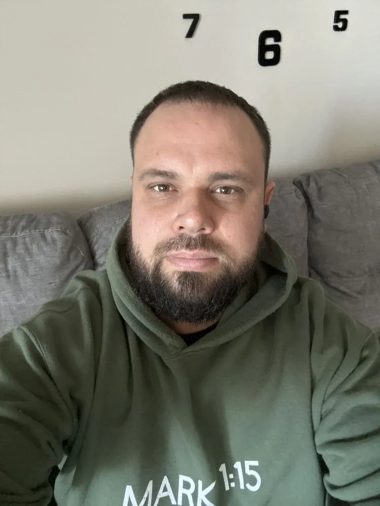 Slide of Kostia Services