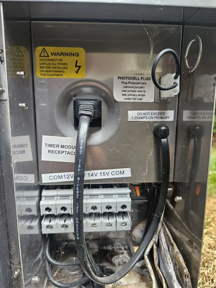 Slide of Kostos Electric