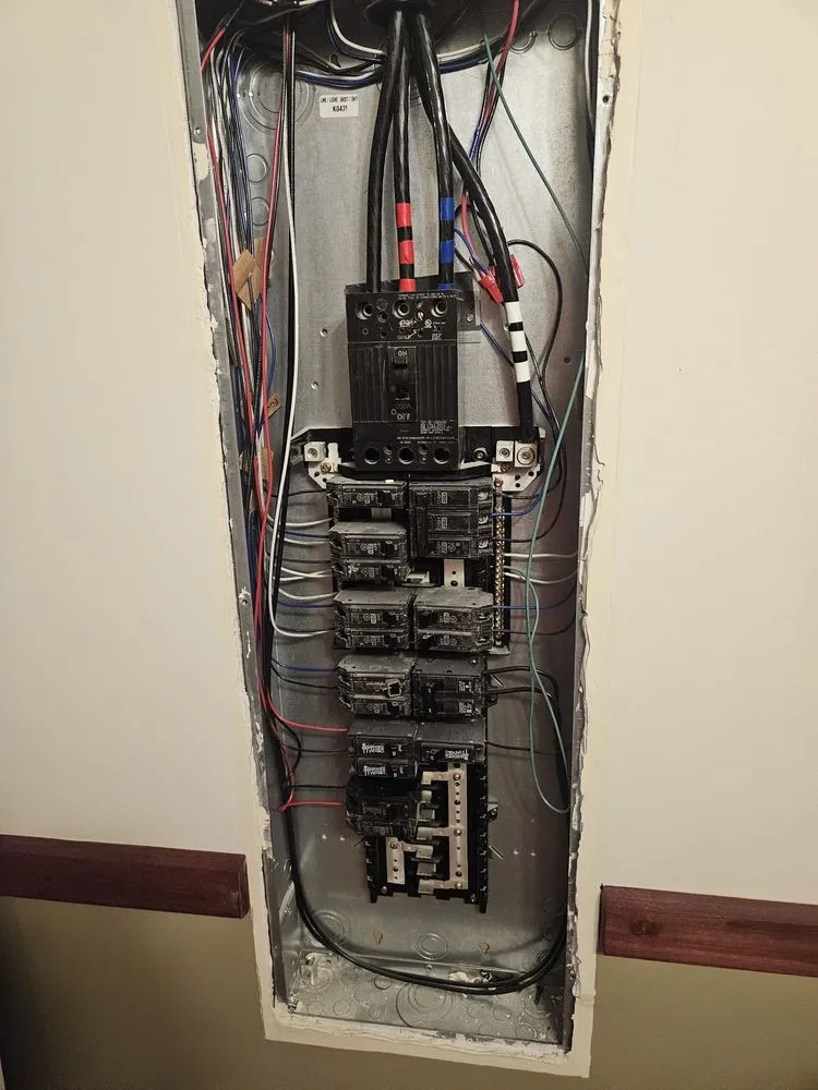 Slide of Kostos Electric