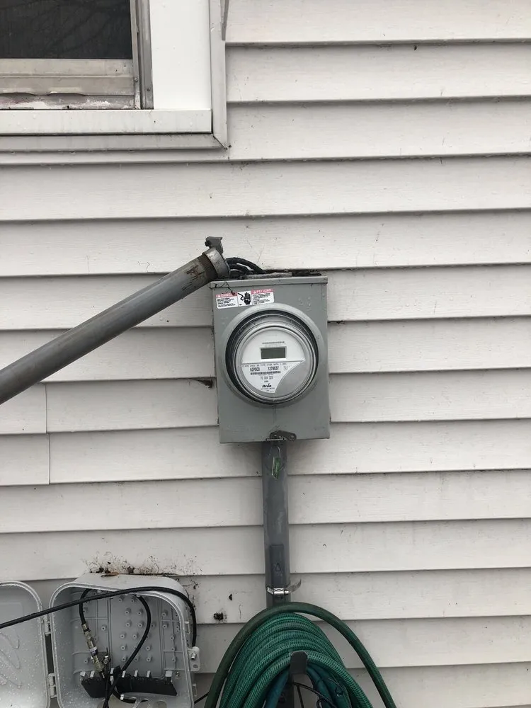 Slide of Kouder Electric