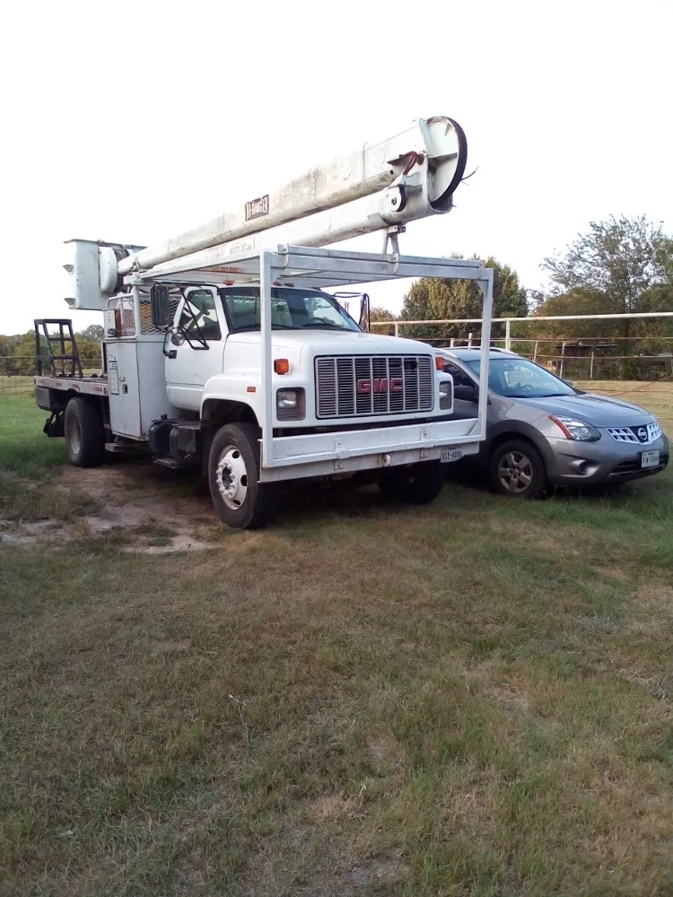 Slide of Kountrys Handyman Service