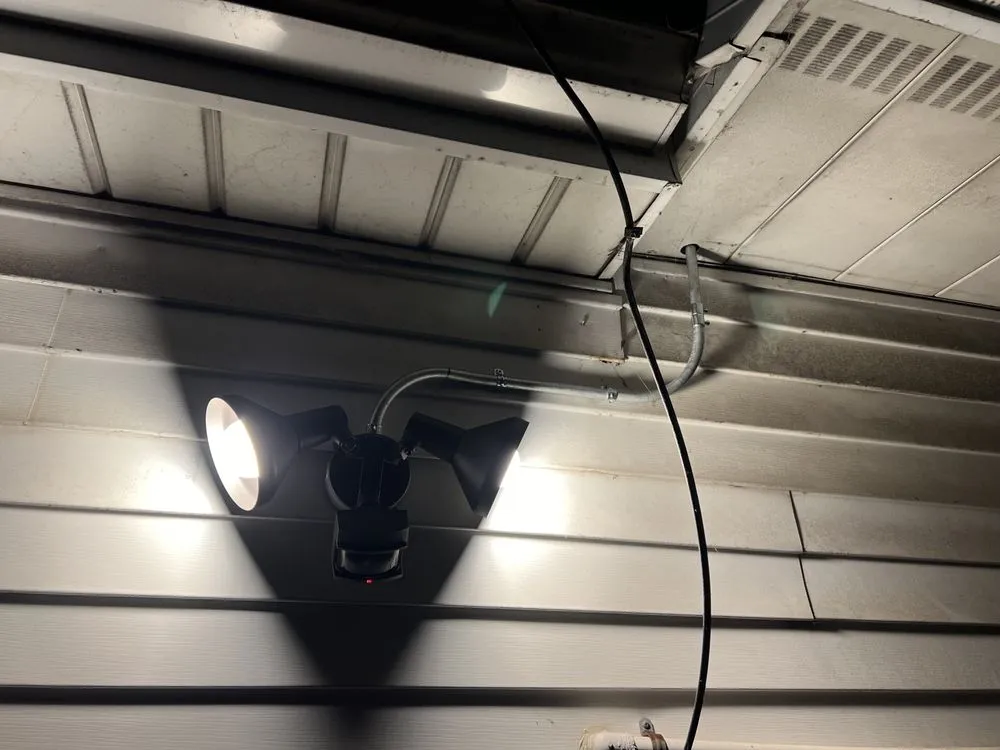 Slide of Kov Electrics