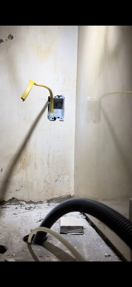 Slide of Kov Electrics