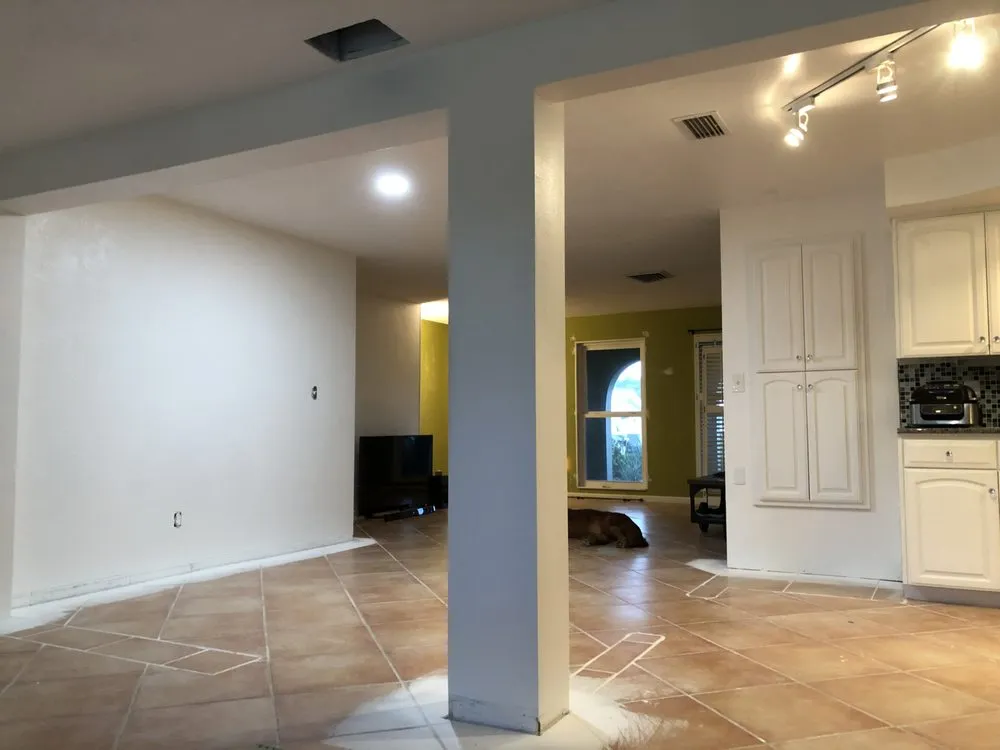 Expert circuit breaker repair service in Pinellas County, FL - Kovanda’s Handyman Solutions