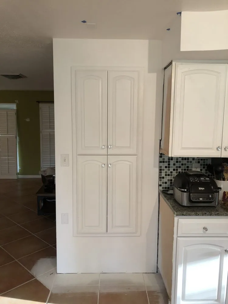 Affordable electrician providing emergency electrical service in Pinellas County, FL - Kovanda’s Handyman Solutions