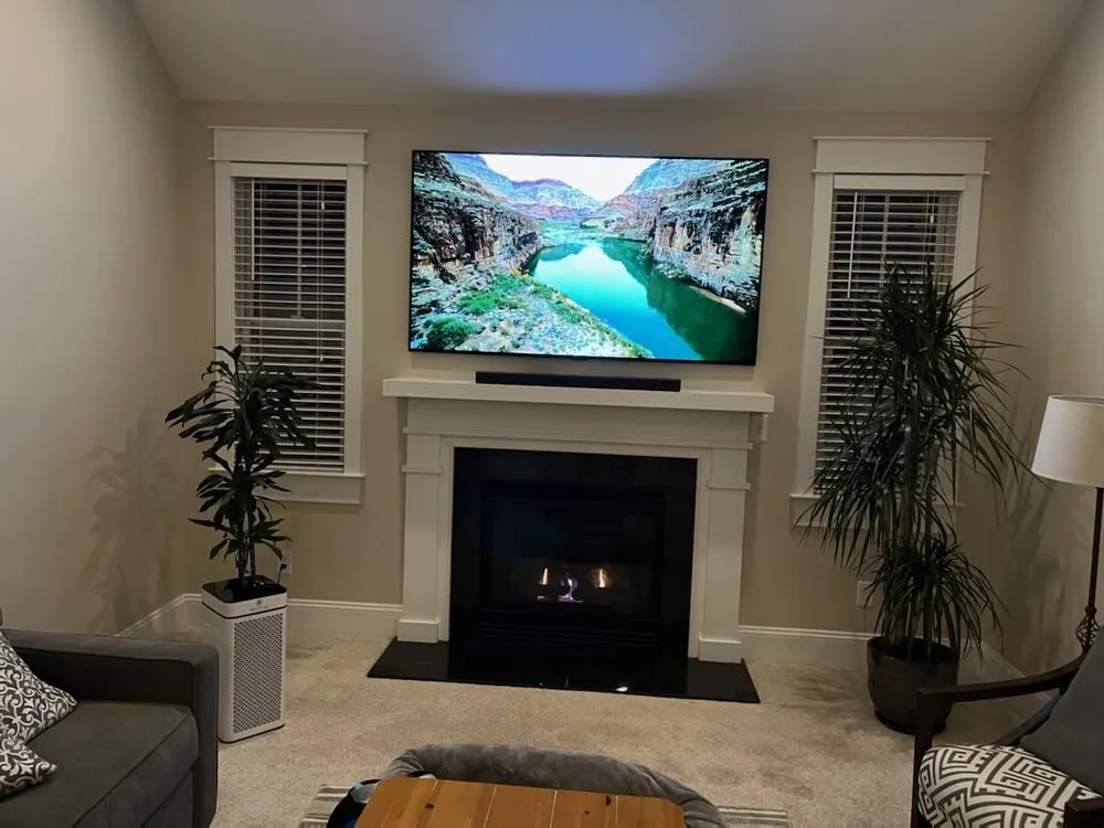 Emergency electrical repair experts serving , - Krafted Konstruction