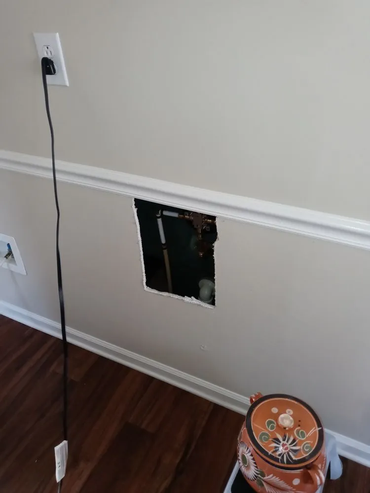 Licensed outlet and switch repair service in , - Krafted Konstruction