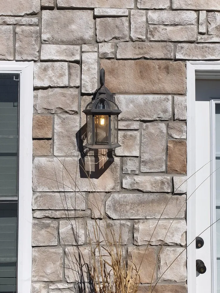 Affordable electrician providing lighting installation in Unionville, IN - KRAZYNUTZ