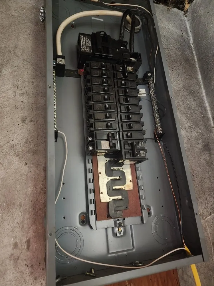 Slide of Kreative Kustoms