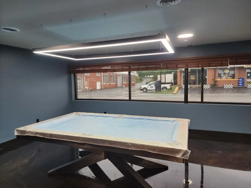 Slide of Kreative Kustoms