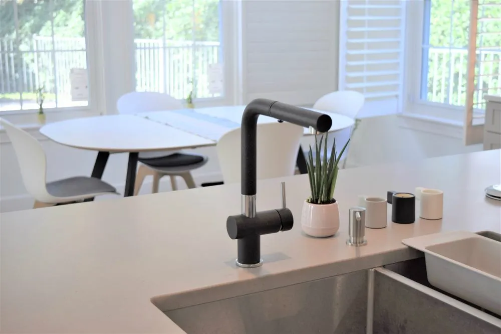 Professional electrical repair experts serving Altamonte Springs, FL - Kreative Resources