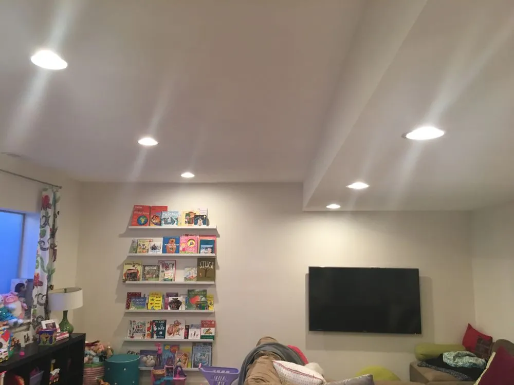 Slide of Ks Electric