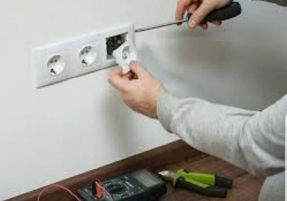 Emergency electrical repair service in ,  - K&S Maintenance And Cleaning