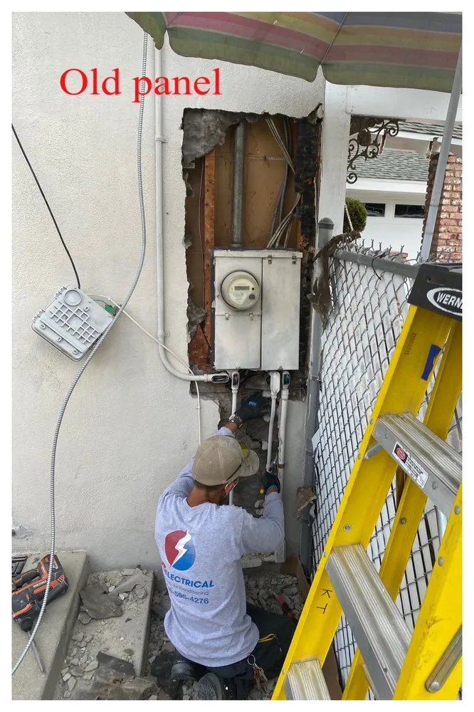 Slide of KT Electrical