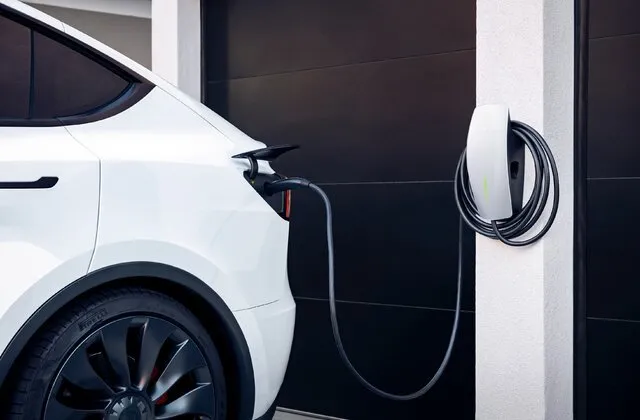 Slide of KTH Electric