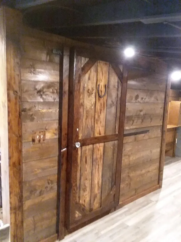 Slide of KTL Customs