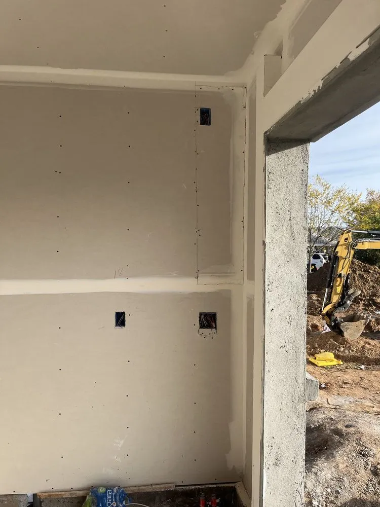 Slide of Kubik Electric