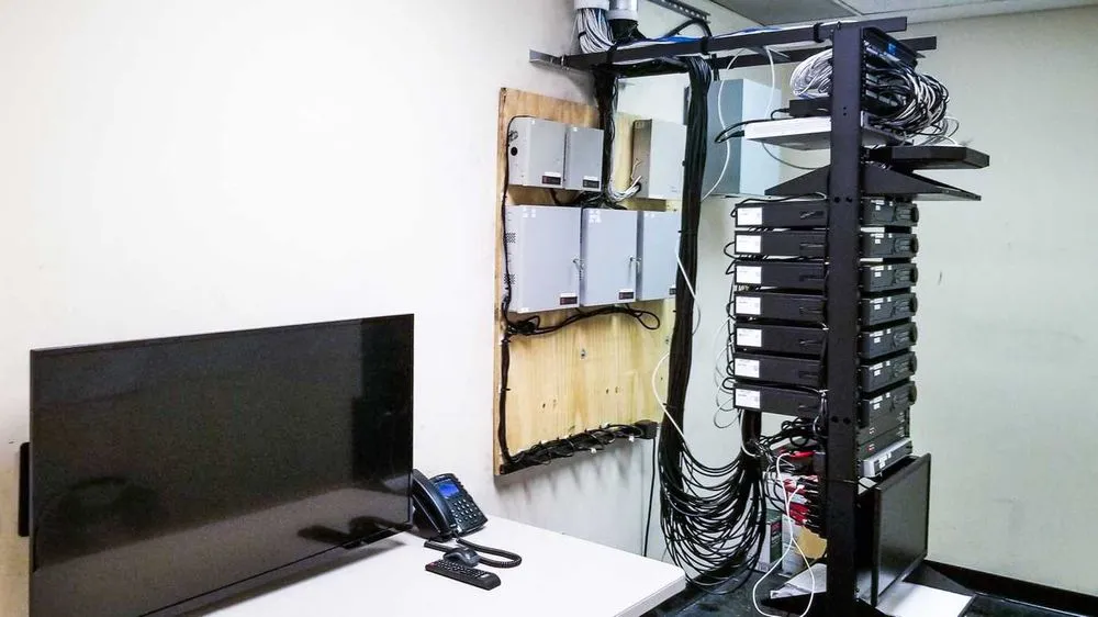 Slide of Kudox Network Commercial