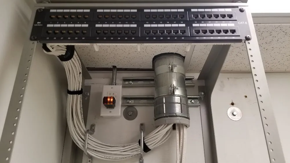 Expert electrician providing wiring installation in , 