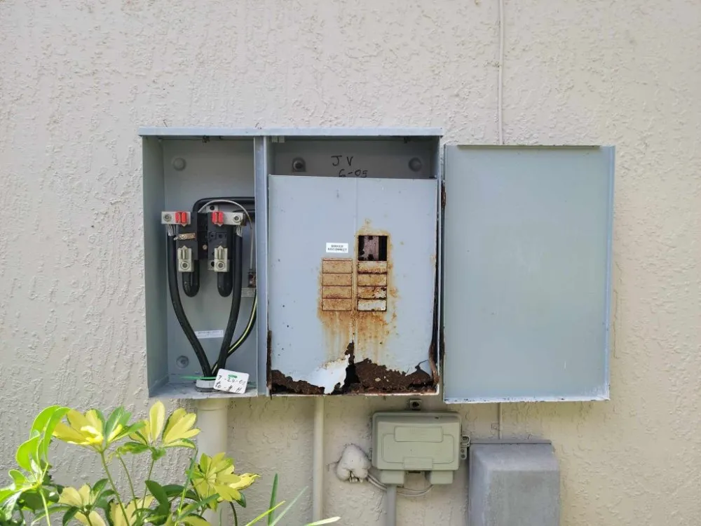 Affordable electrical service for homes in emergency electrical service,  by 