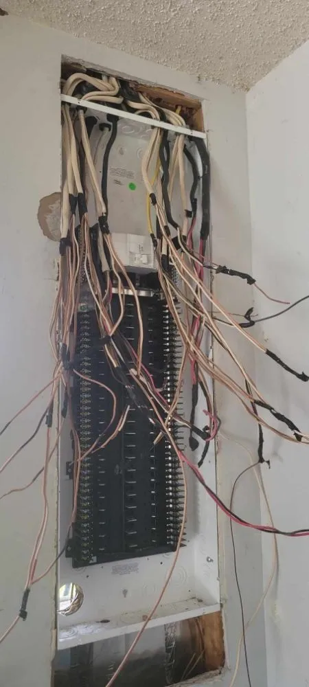 Affordable circuit breaker repair service in ,  - Kudzu Electrical Contractors