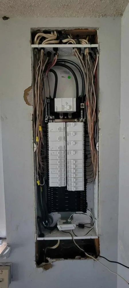 Slide of Kudzu Electrical Contractors