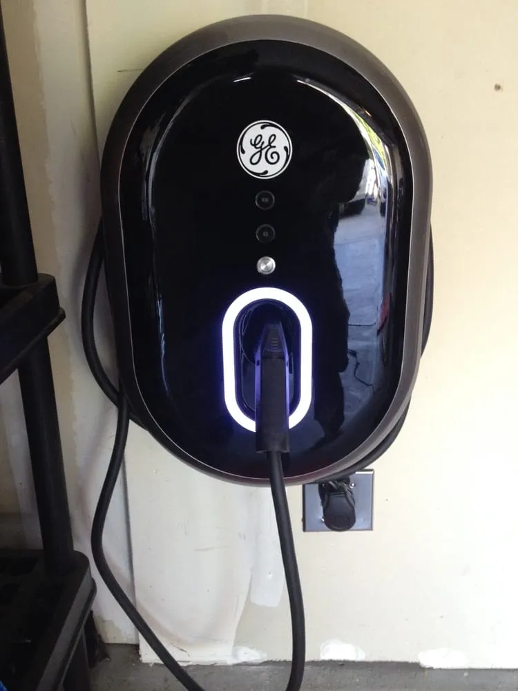 Affordable outlet and switch repair experts serving , - Kundin Electric