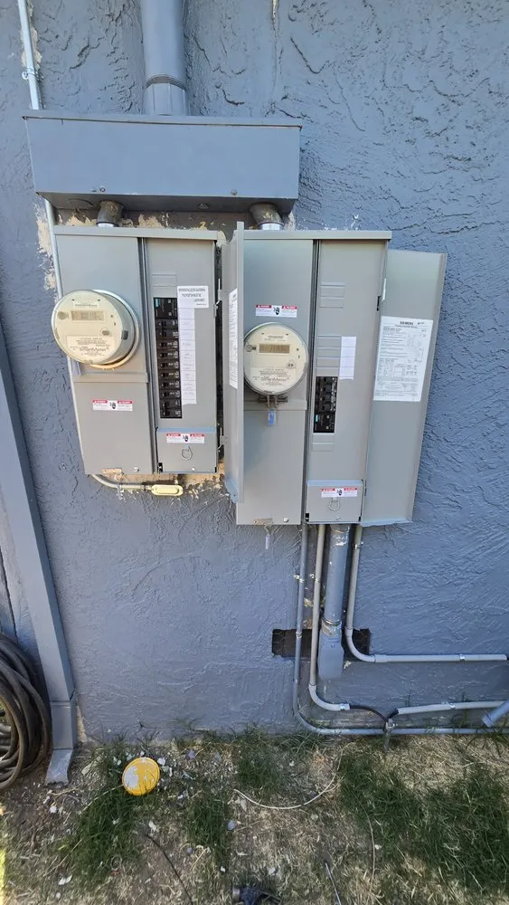 Professional circuit breaker repair in , by Kundin Electric