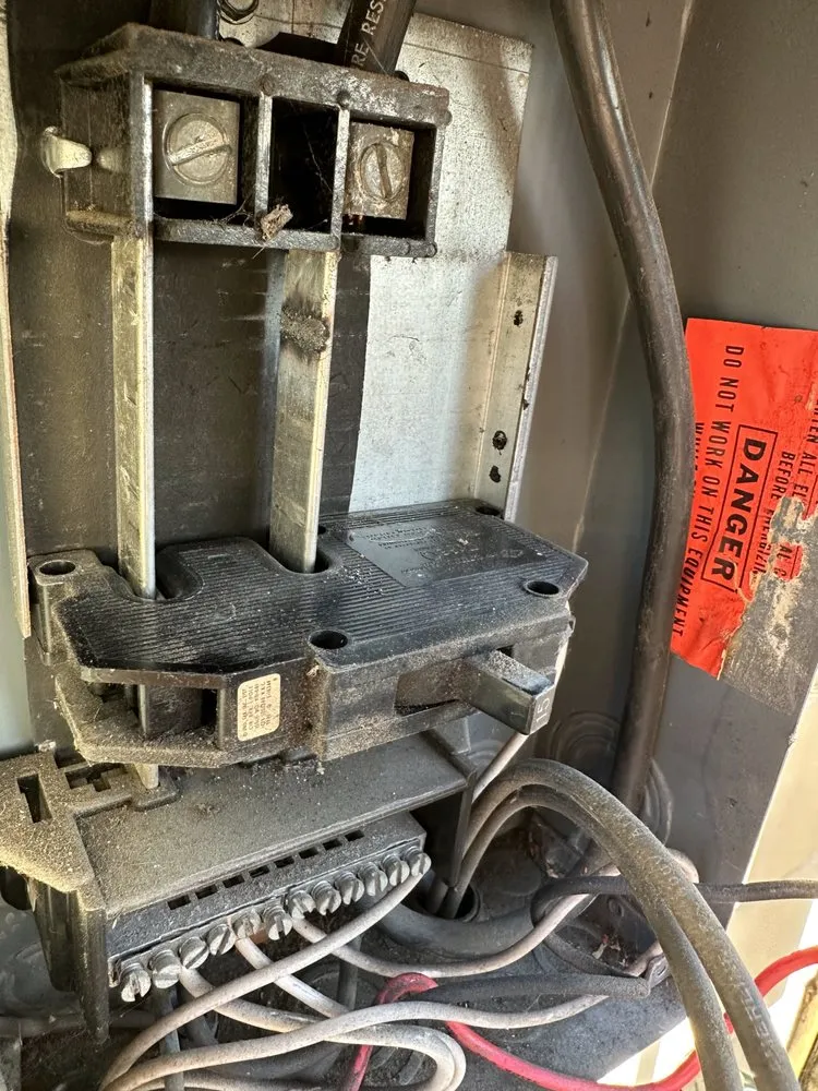 Slide of Kunga Electric