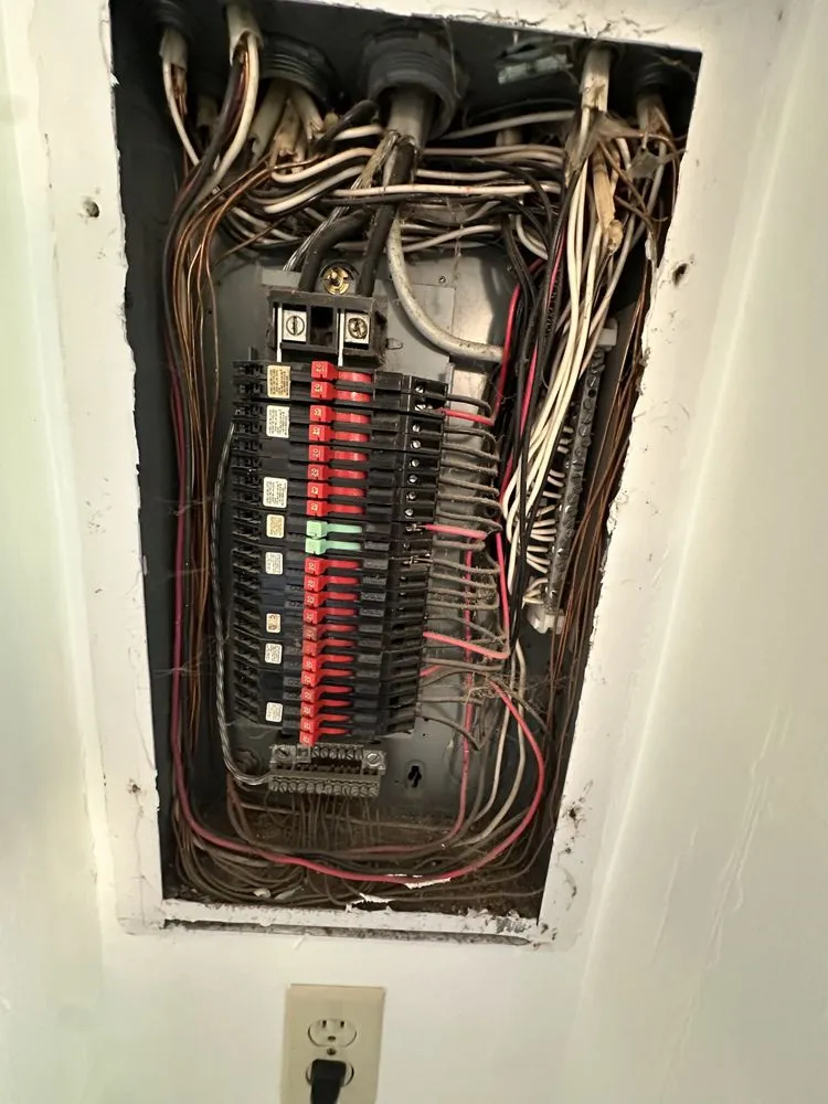 Slide of Kunga Electric