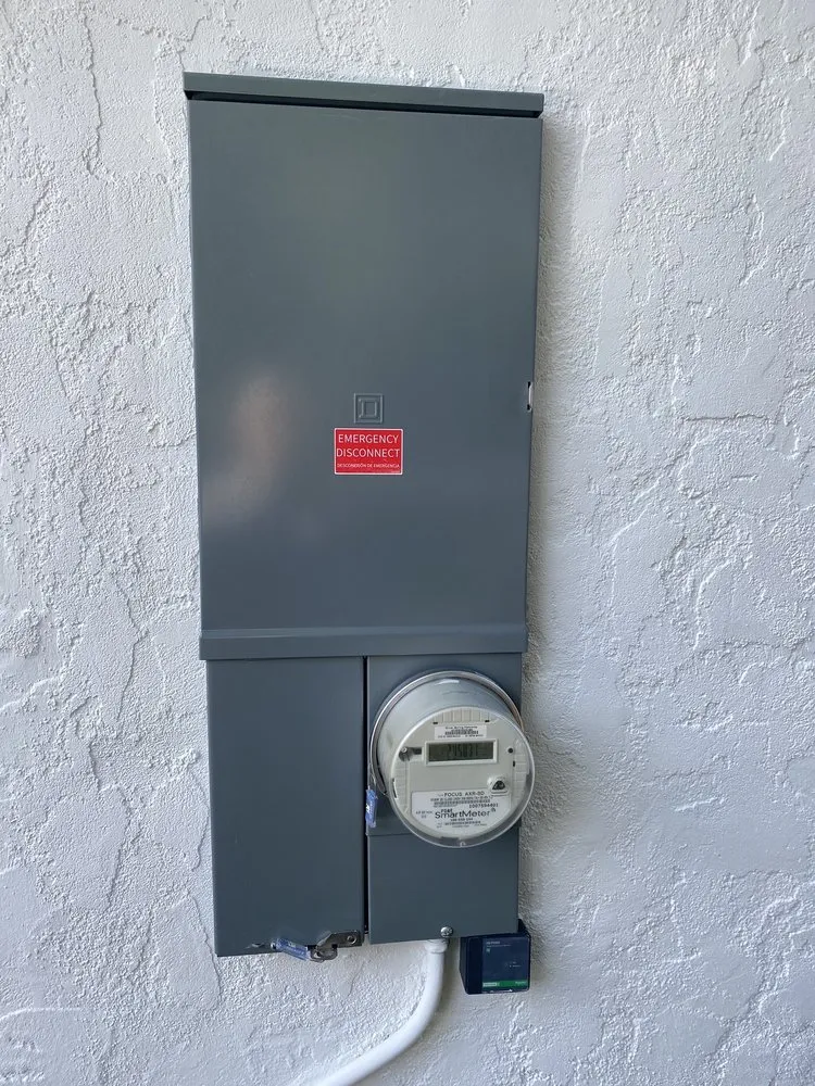 Slide of KW HOUR ENERGY