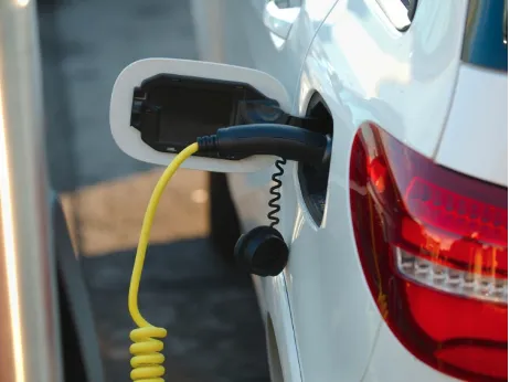 Slide of KW HOUR ENERGY