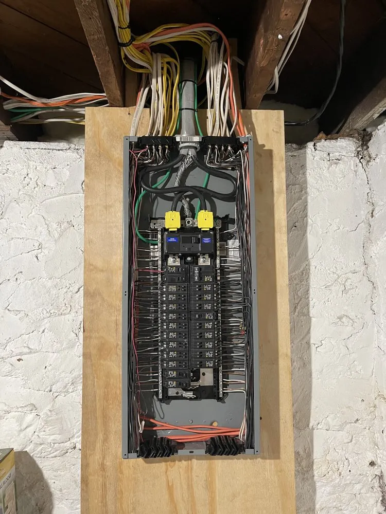 Slide of Kwizera’s Electric and Appliance Repair