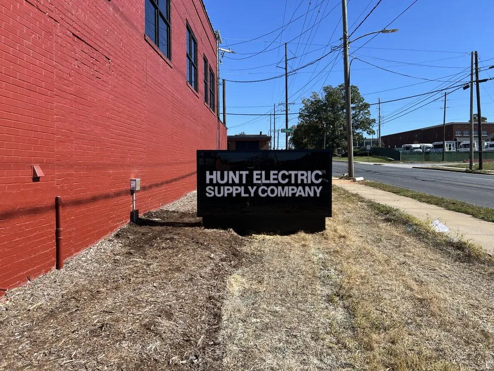 Slide of Kyle Abee Signs & Electric