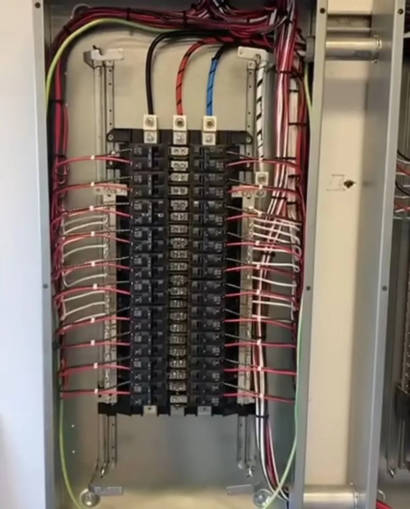 Slide of Kyng Electric