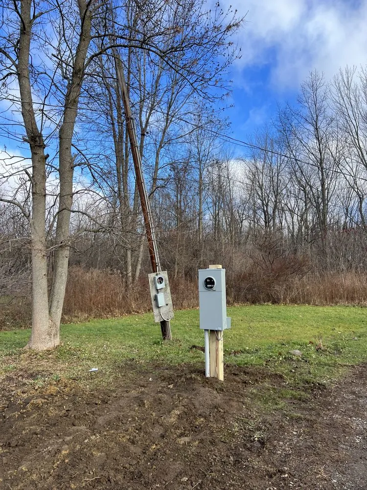 Slide of L & E Electrical Contractors