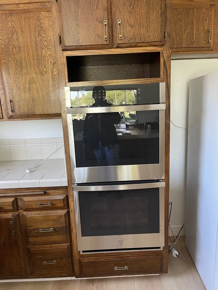 Professional emergency electrical service experts serving ,  - L C I Kitchen Appliance Installations