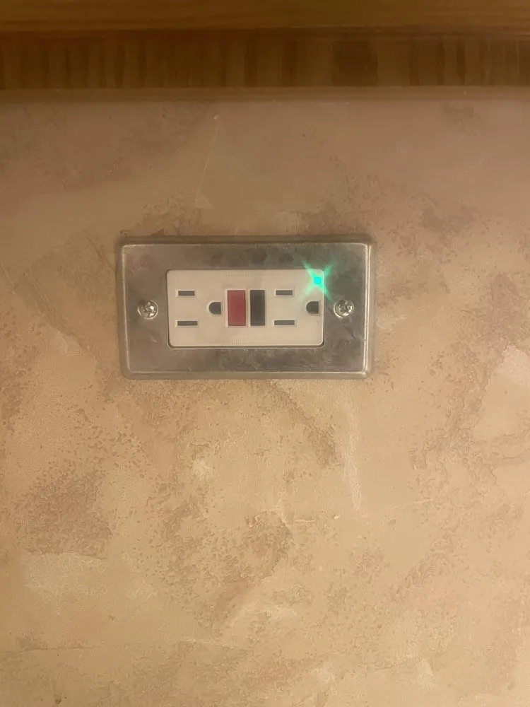 Slide of L1 Livewire