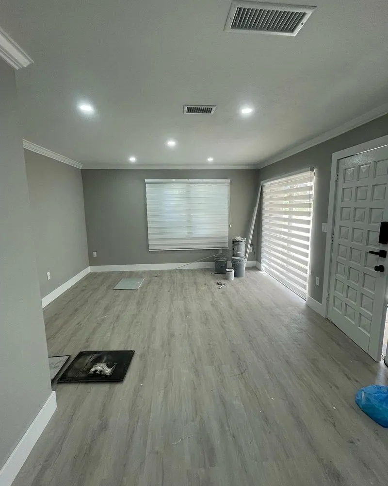 Professional panel upgrade experts serving St. Petersburg, FL - La Chavela