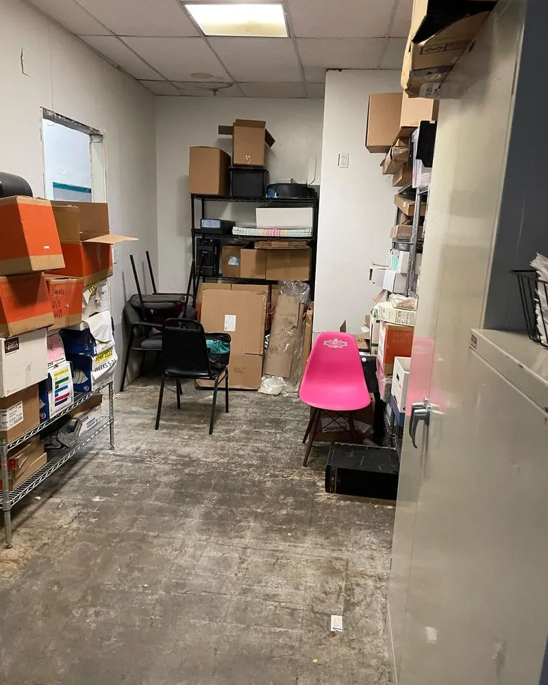 Expert emergency electrical service in St. Petersburg, FL by La Chavela