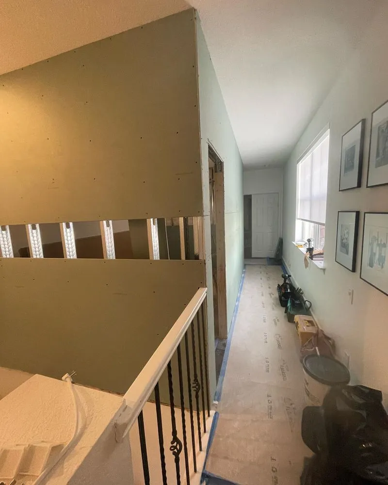 Licensed emergency electrical service in St. Petersburg, FL by La Chavela