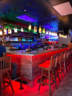 La Electrical & Plumbing