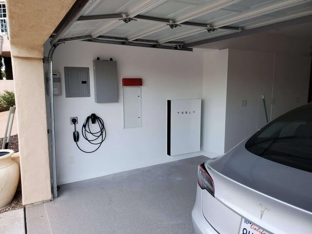 Slide of LA Electrician